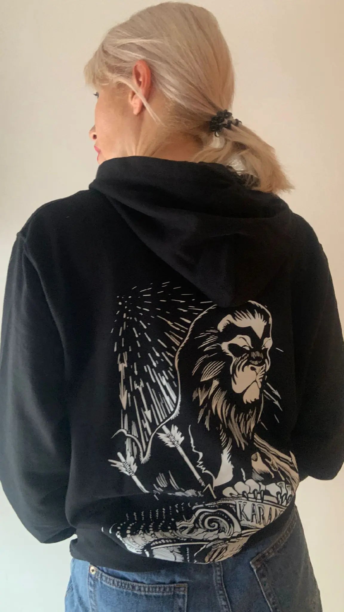 THE ARROW & THE LION